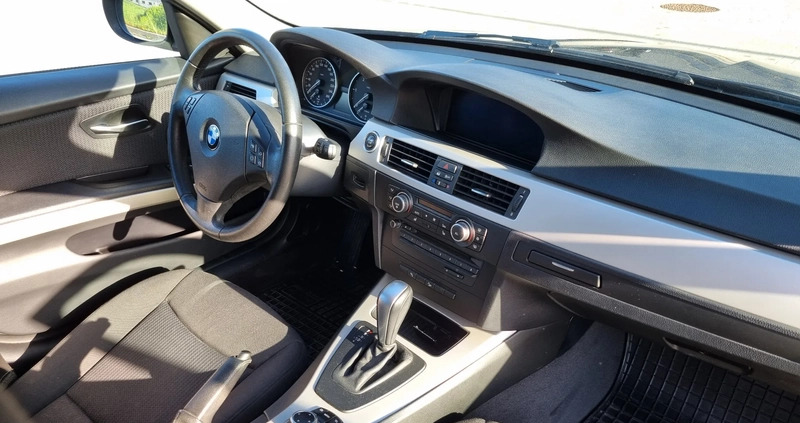 BMW Seria 3 cena 26000 przebieg: 224450, rok produkcji 2012 z Wieliczka małe 254